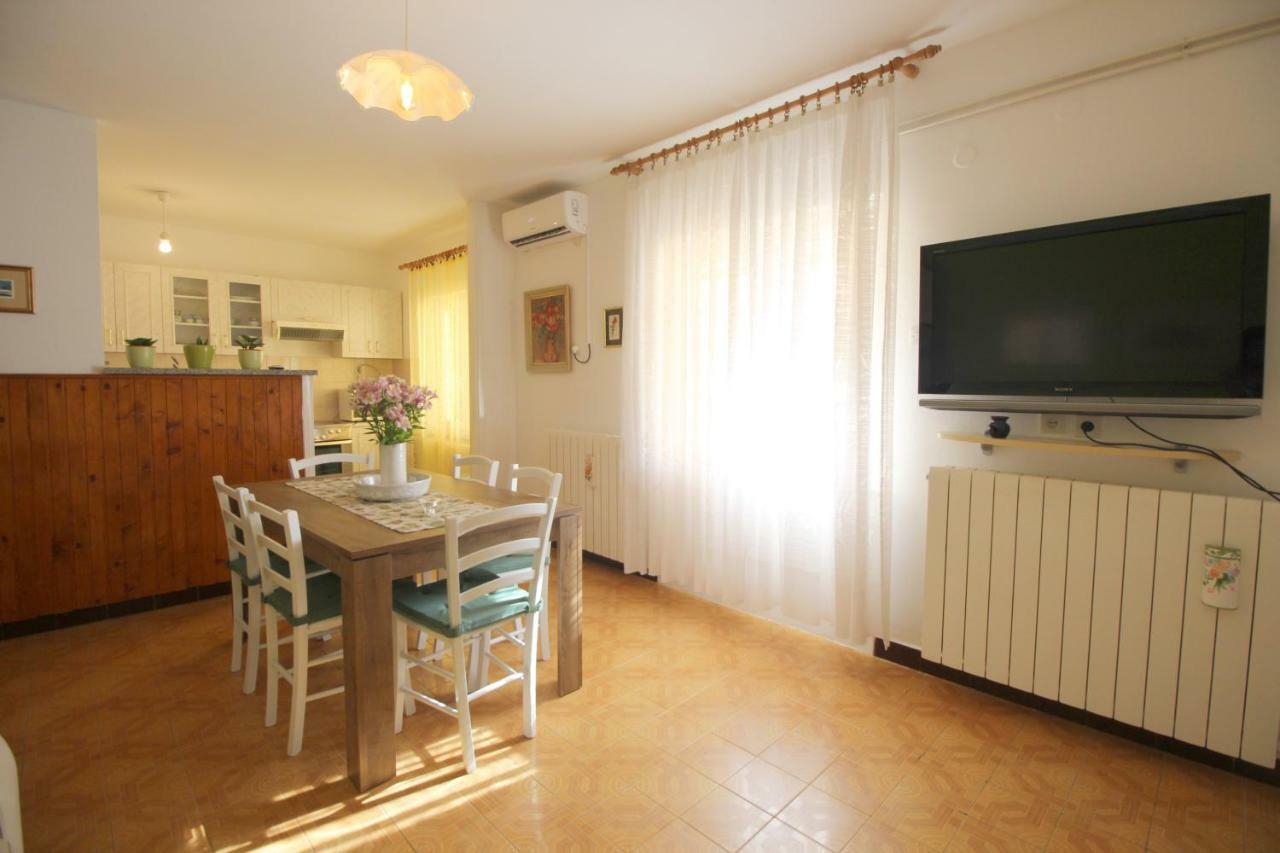 Apartment Agnese 罗维尼 外观 照片